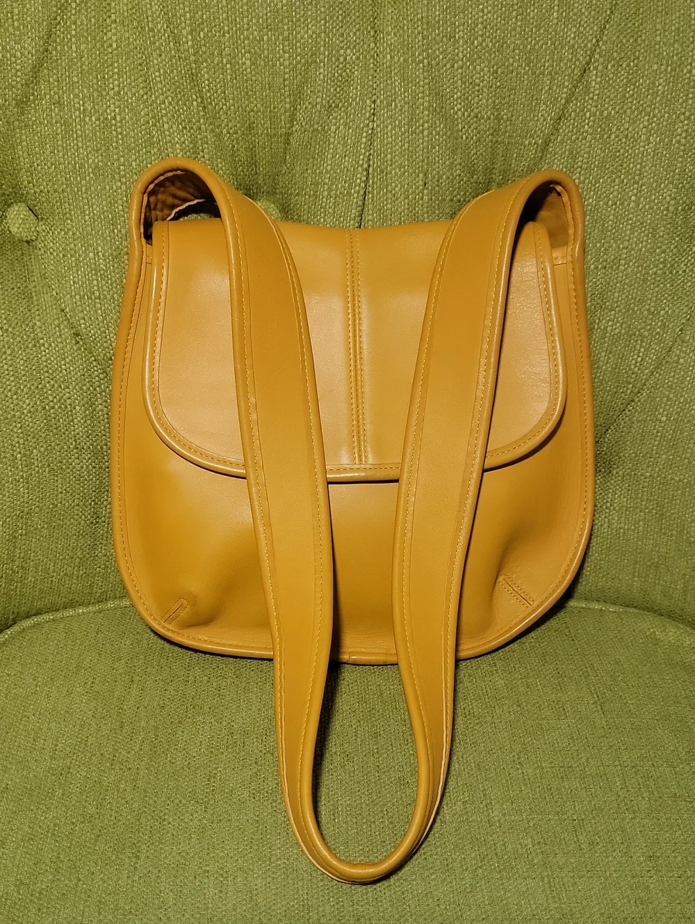 Coach Vintage Ergo Flap Mustard Yellow Crossbody Shoulder Bag